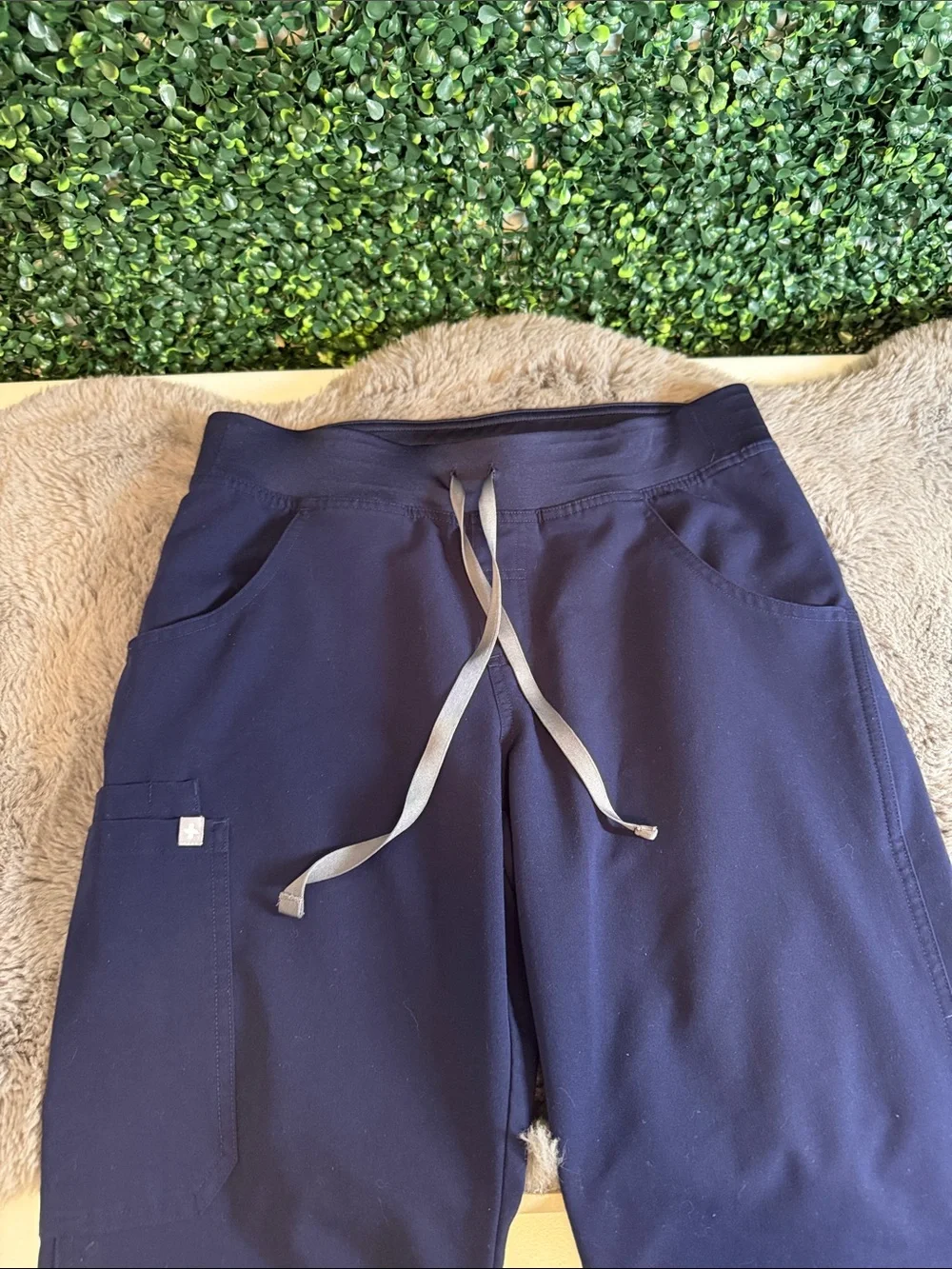 FIGS Mens Scrub Pants size small